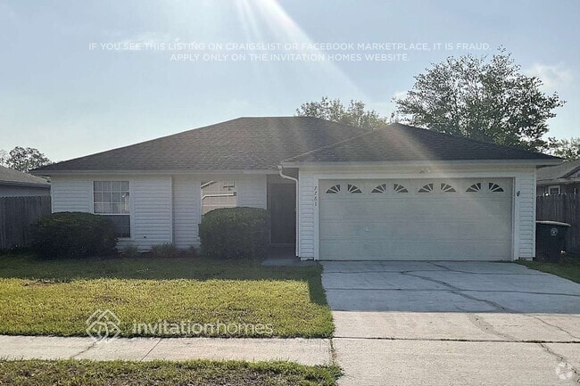 Building Photo - 7761 Pikes Peak Dr
