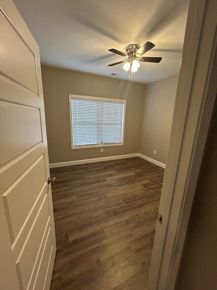 Building Photo - 108 Briar Ln