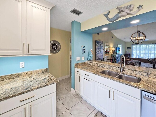 Building Photo - 5749 Avista Dr