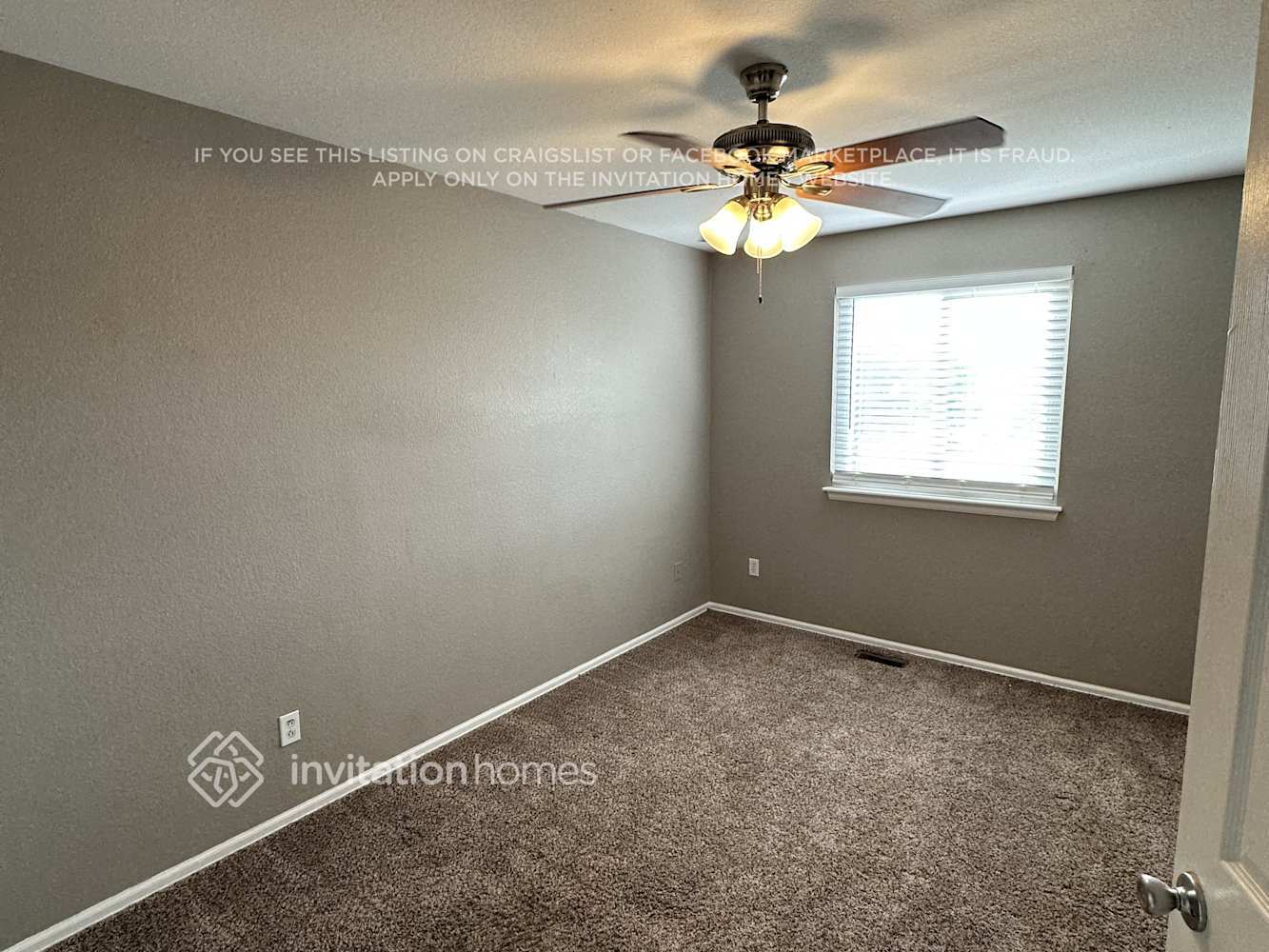 Building Photo - 11053 Pheasant Ct