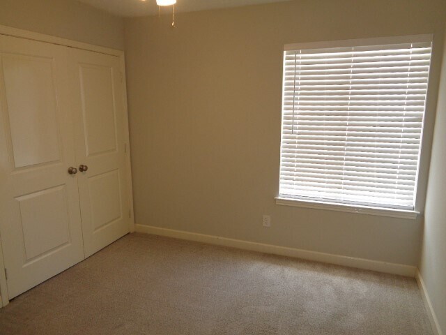 Building Photo - 1227 Strawberry Park Ln
