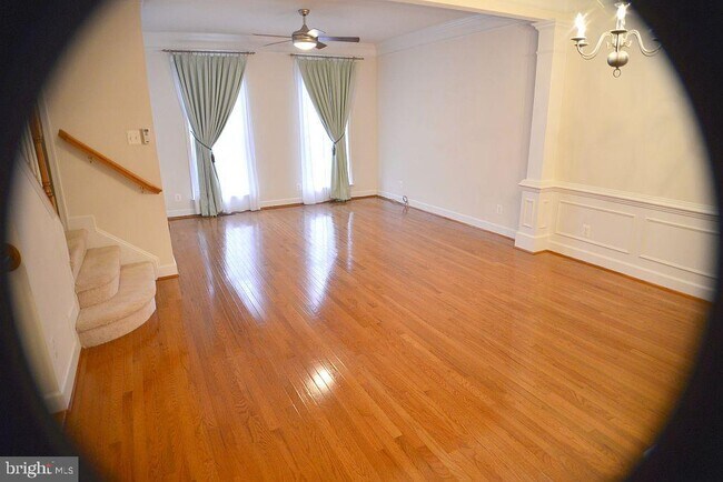 Building Photo - 13700 Maple Sugar Ln