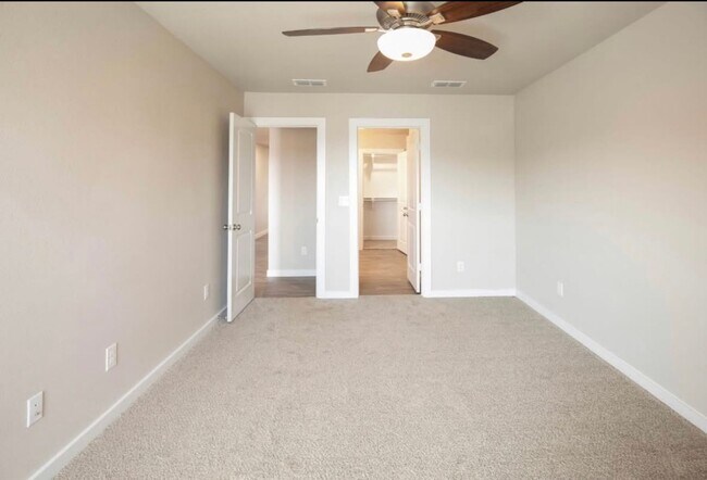 Building Photo - Bell Farms - 2405