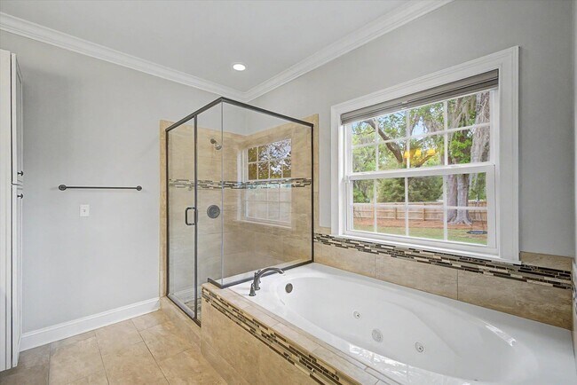 Building Photo - 7492 Sunny Mariana Ct
