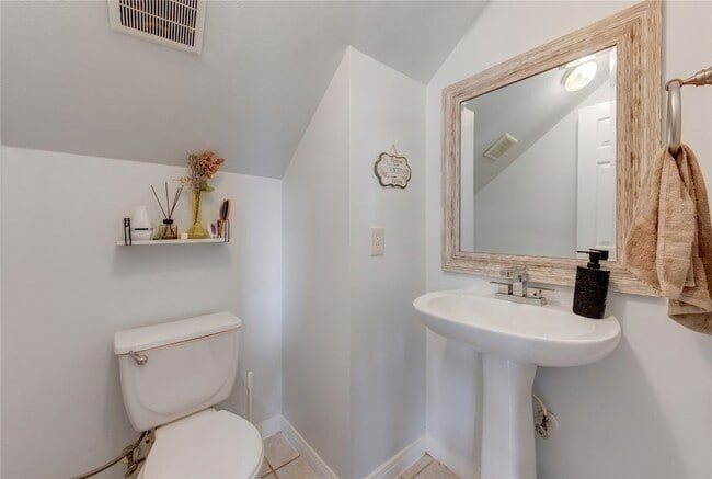 Building Photo - 5911 Canyon Brook Ct