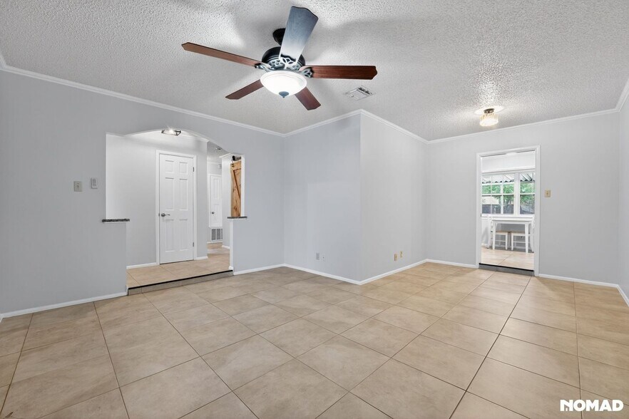 Building Photo - 5718 Charlie Chan Dr