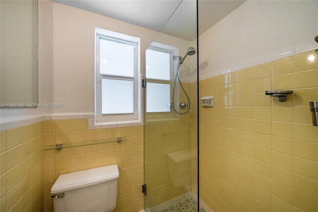 Building Photo - 1039 Hardee Rd