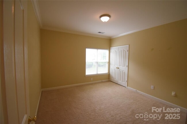 Building Photo - 16423 Golden River Ln