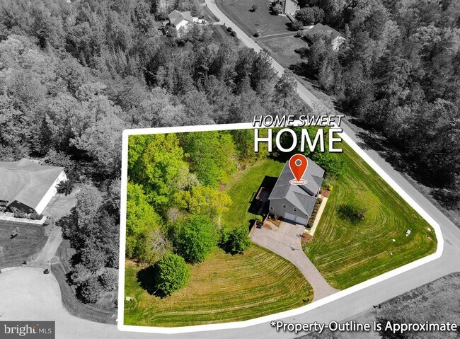Building Photo - 23017 Holloway Ct