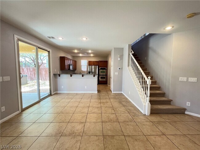 Building Photo - 5547 Fairmeade Way