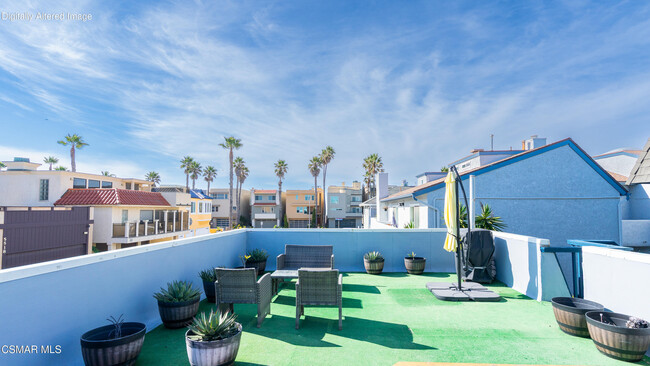 Building Photo - 5510 Driftwood St