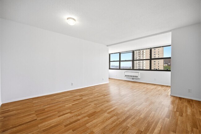 Building Photo - 7000 JFK Blvd E