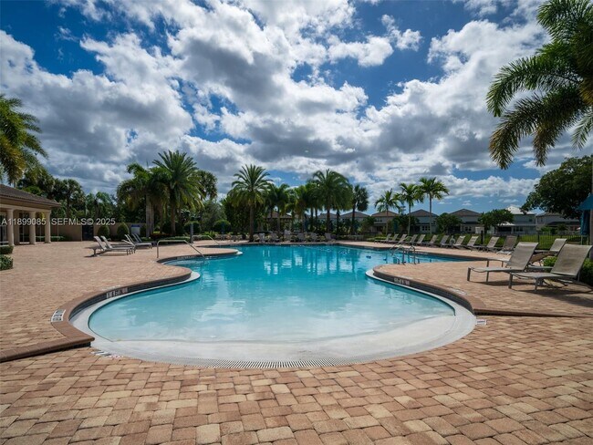 Building Photo - 4325 Large Leaf Ln