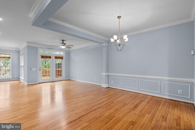Building Photo - 45773 Smoketree Terrace