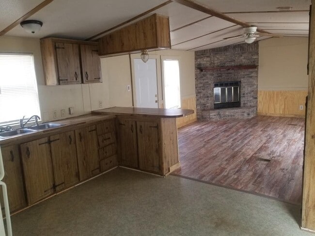 Building Photo - 8010 Noroad