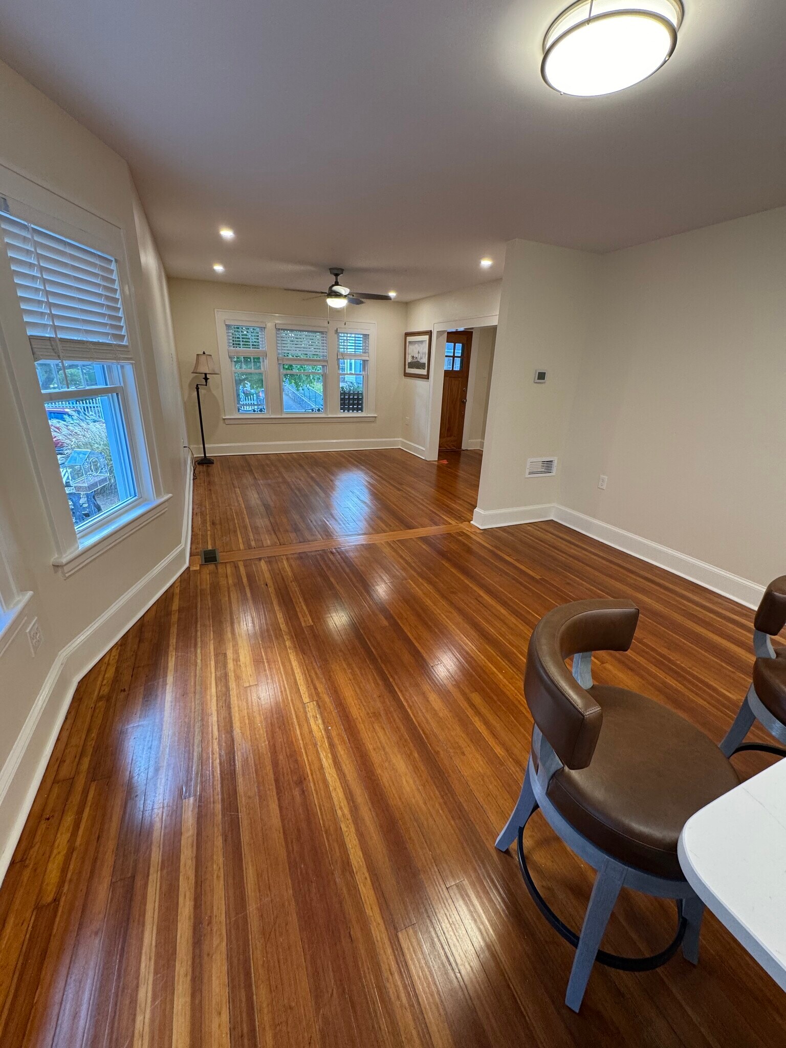 Building Photo - 14 Osborne Ave