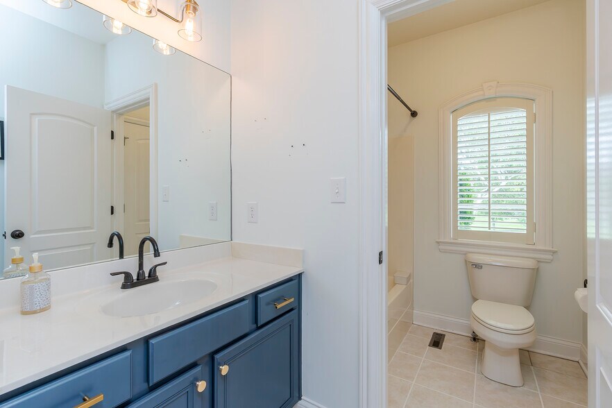 Building Photo - 2409 San Milano Pl