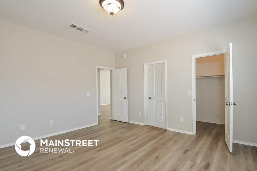 Building Photo - 1735 W Summer Dawn Dr