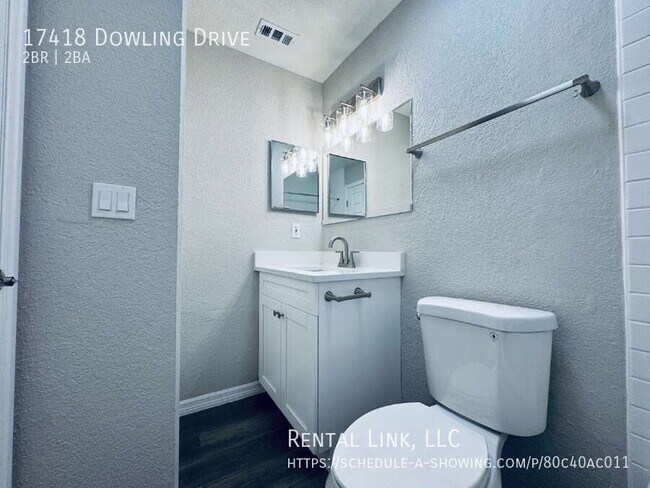 Building Photo - 17418 Dowling Dr