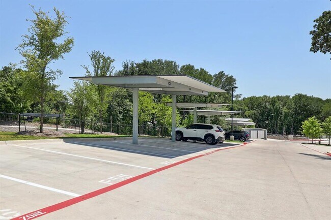 Building Photo - 4801 Springdale Rd