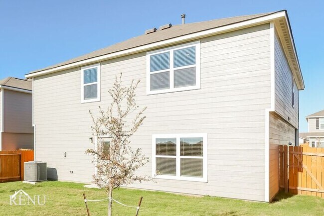 Building Photo - 2946 Jackson Smt