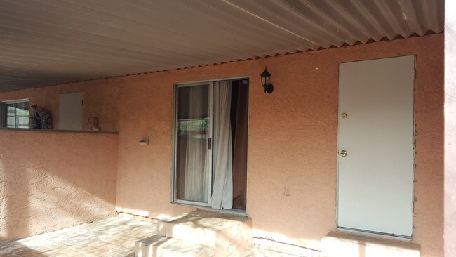 Building Photo - Ready to move-in 1BD apartment