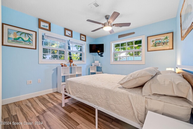 Building Photo - 403 N Neptune Dr