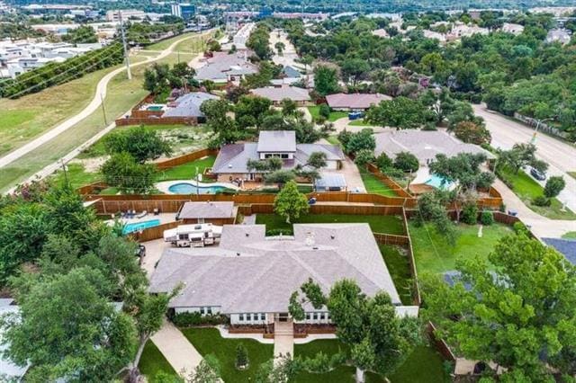 Building Photo - 10812 Royal Park Dr