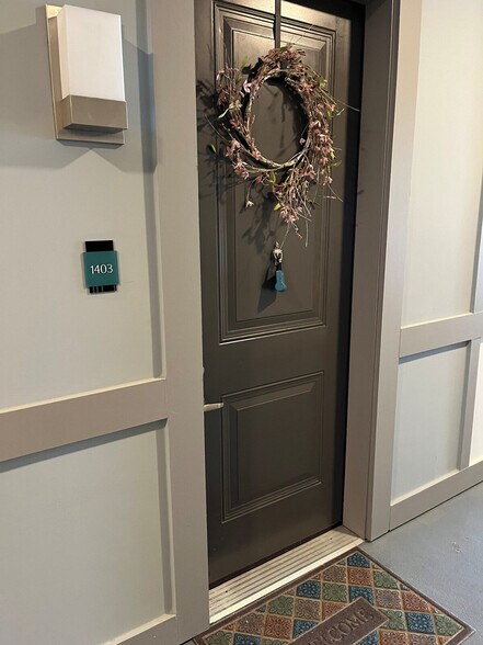 Building Photo - 3700 Ingleside Blvd