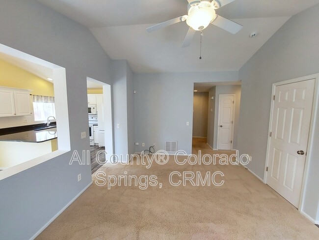 Building Photo - 4182 Pioneer Creek Dr