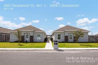 Building Photo - 1805 Davenport St