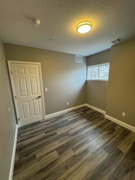 Building Photo - 3000 W Kellogg Dr