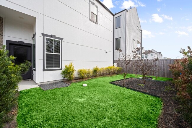 Building Photo - 5434 Wheatley St