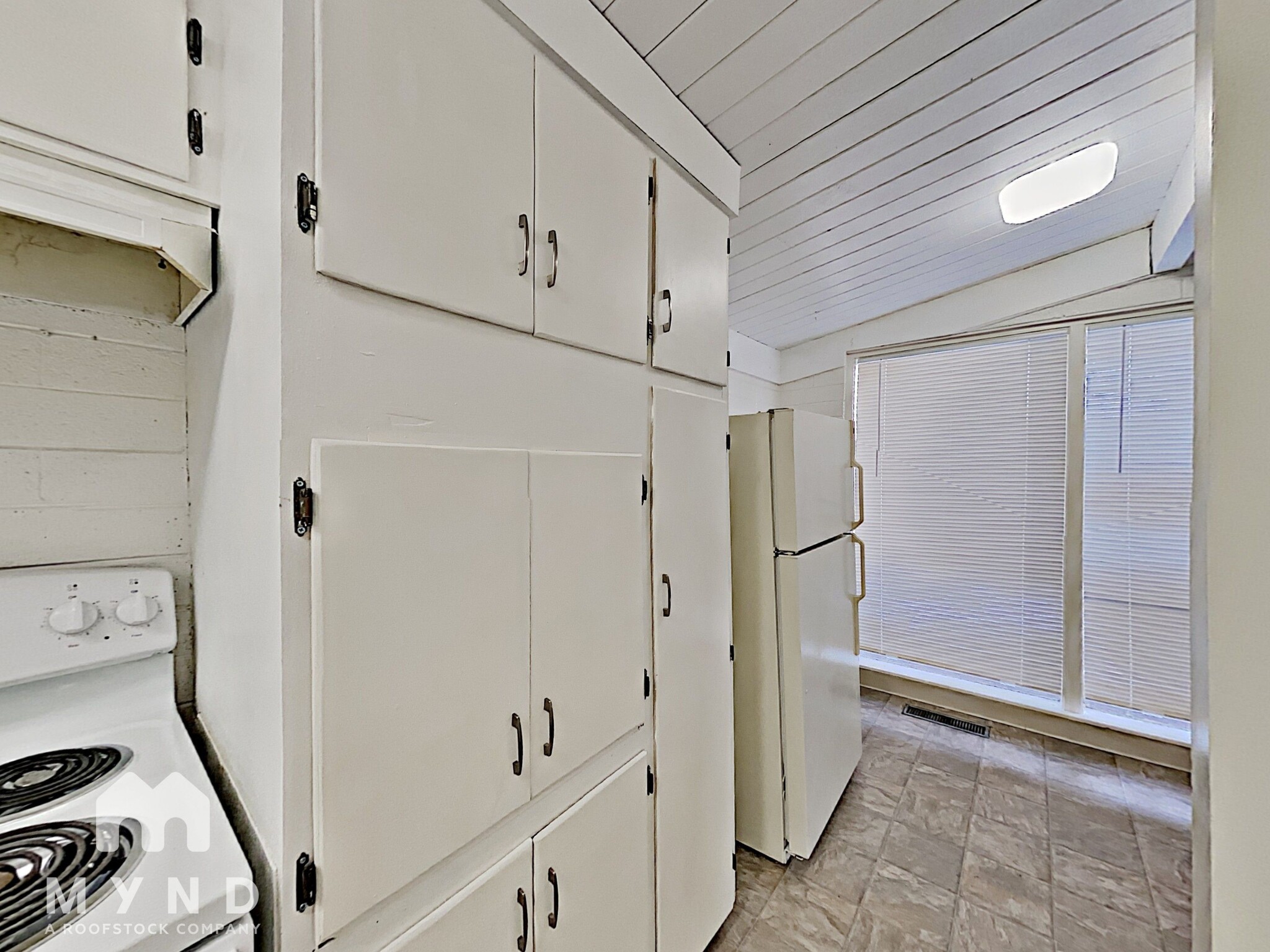 Building Photo - 942 Curti Dr