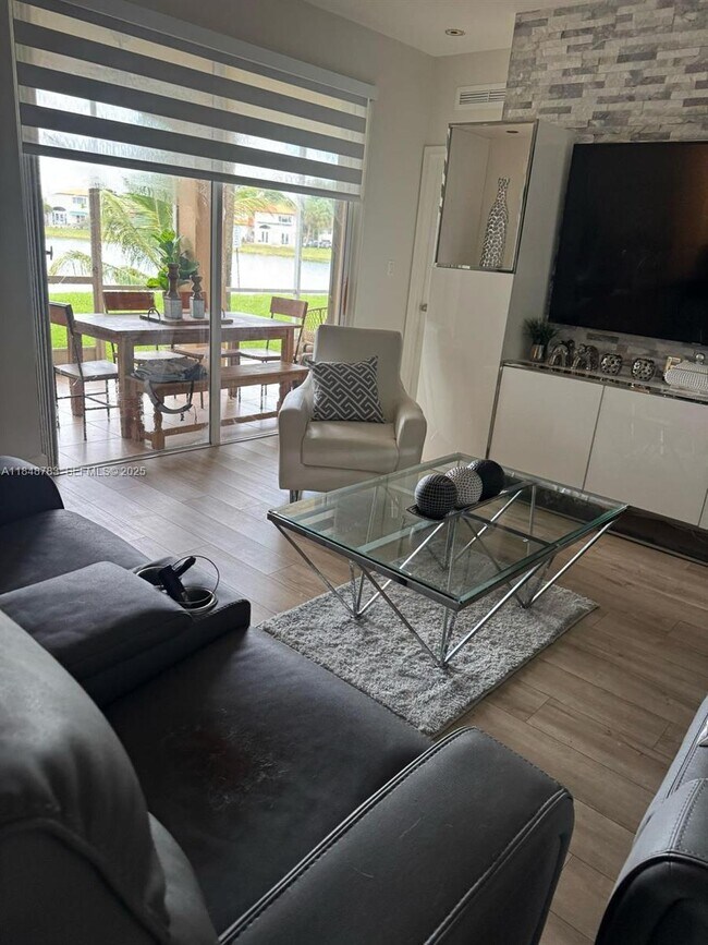 Building Photo - 14621 Balgowan Rd