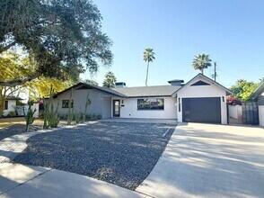Building Photo - 8139 E Mulberry St