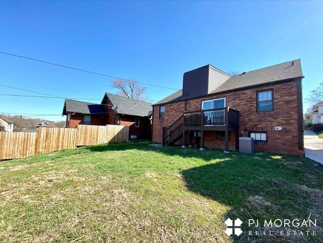 Building Photo - 4 Bedroom, 2 Bathroom House For Lease - $500 Off First Full Months Rent