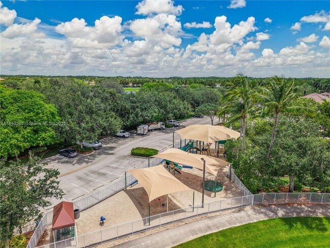 Building Photo - 1509 Canary Island Dr