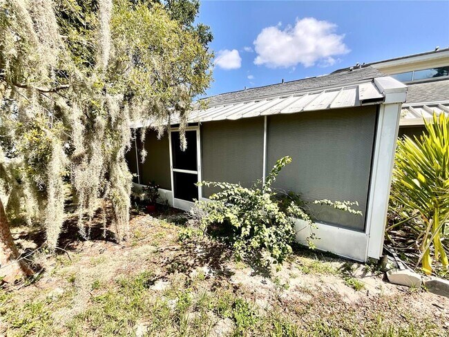 Building Photo - 2277 Abbey Ln