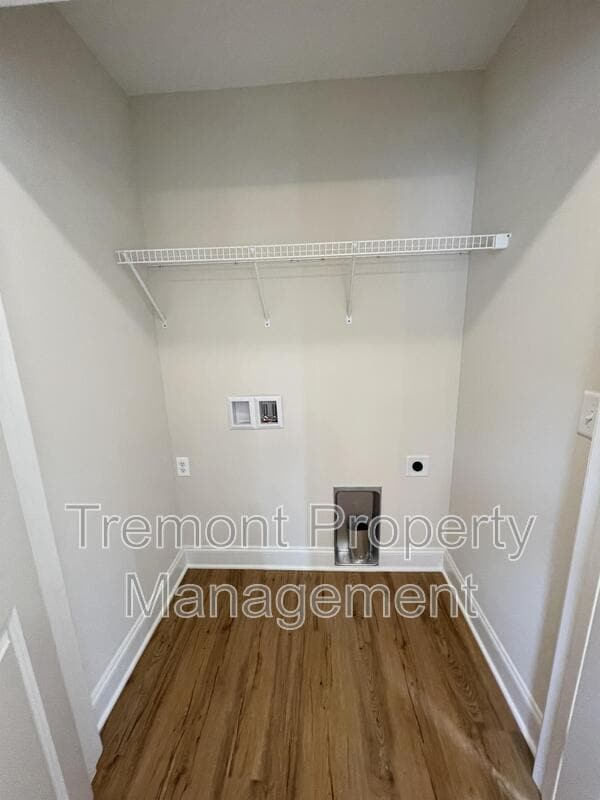 Building Photo - 1703 S Lyerly St