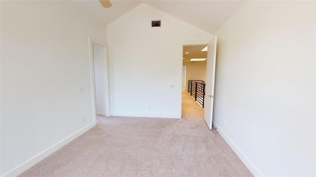 Building Photo - 3718 Dorothy Ave