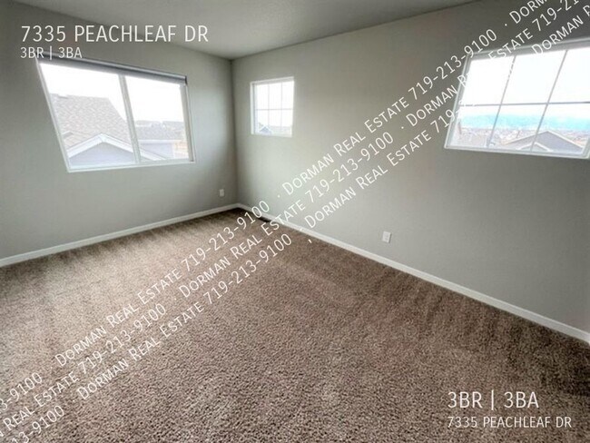 Building Photo - 7335 Peachleaf Dr