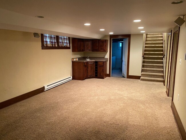 Building Photo - Stunning home in Downtown Longmont