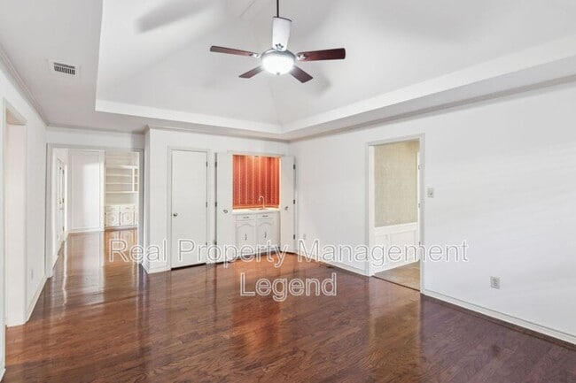 Building Photo - 6505 Copper Creek Dr