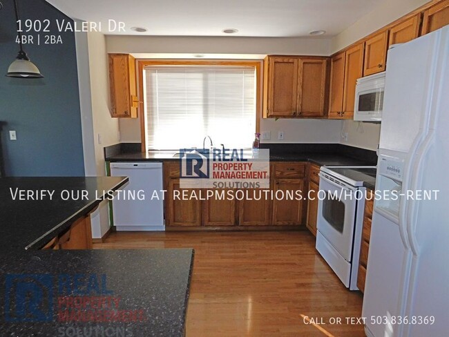 Building Photo - 1902 Valeri Dr