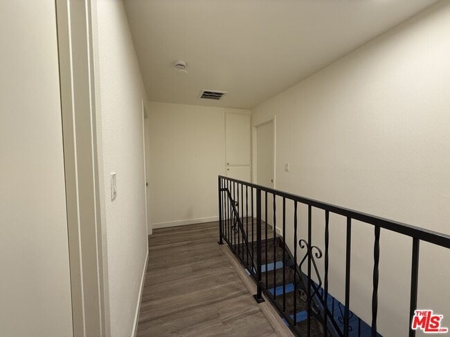 Building Photo - 1732 W 169th Pl