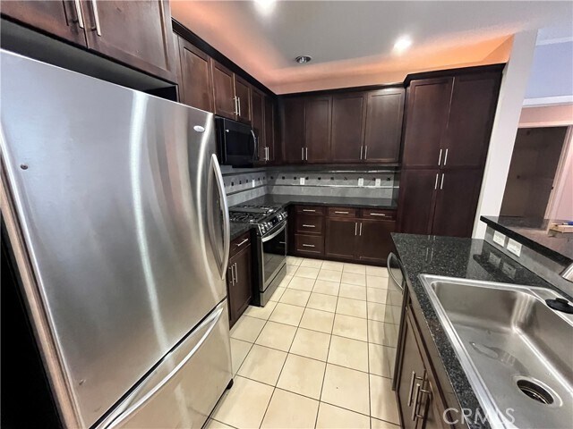 Building Photo - 2349 Jefferson St