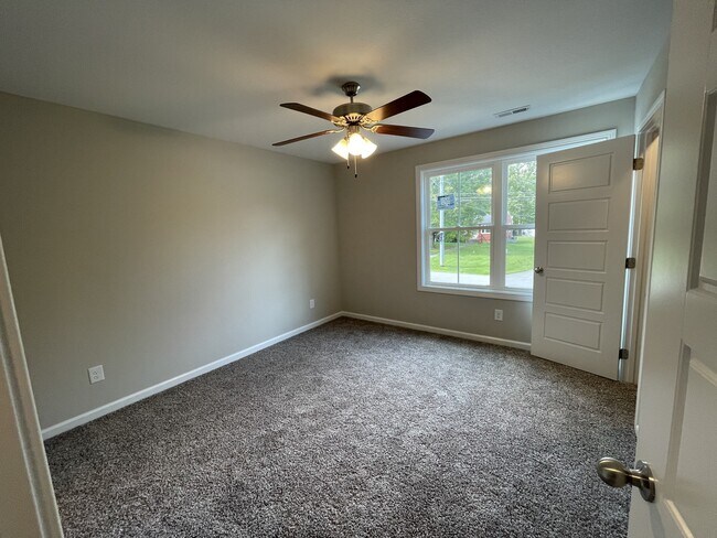Building Photo - 316 Natcor Dr