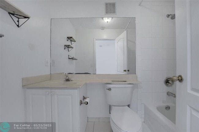 Building Photo - 12925 SW 28th Ct