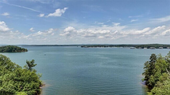 Building Photo - 6441 Wildwood Trail